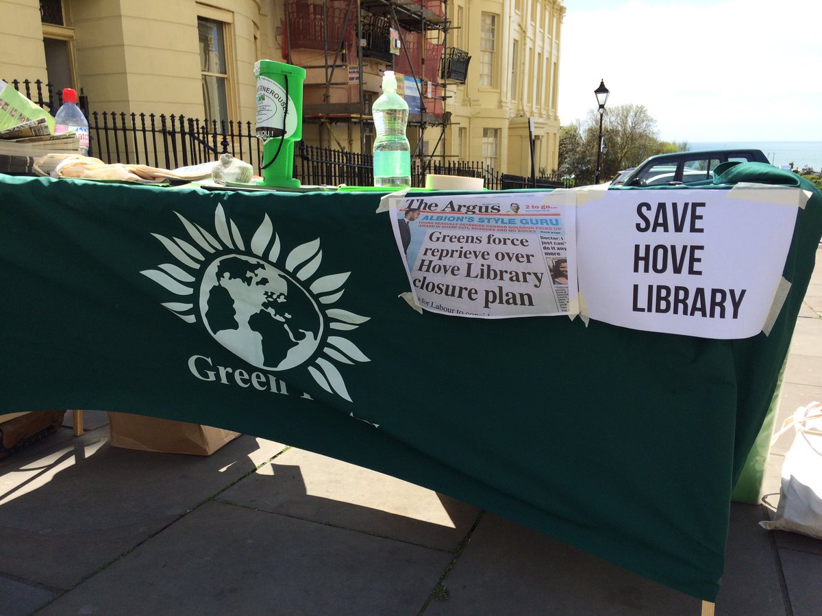 BHGreens's tweet photo. Vry busy at our #GreenerIn stall talking about #EUref & #SaveHoveLibrary @CarolineLucas @Phelimmac @Brunswick_Green https://t.co/cSl4afjVDv