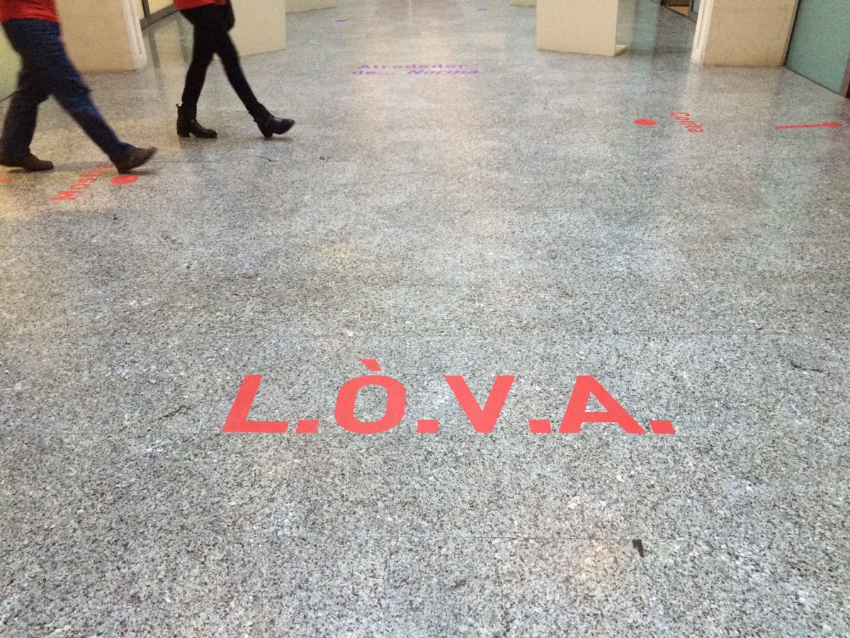 proyectolova's tweet photo. Exposición de alumnxs #primaveraE @PalauLesArts https://t.co/nUQmOV9nuG
