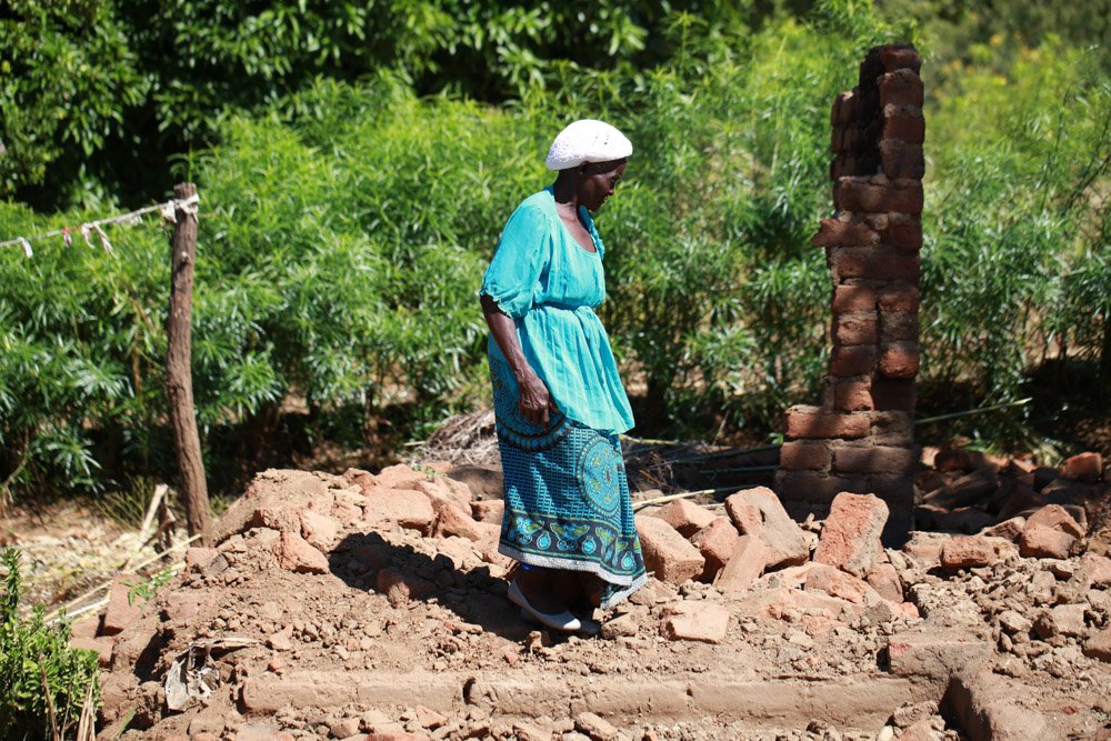 ifrc's tweet photo. FACT: The past 1 and 1/2 years have been the second driest on record across #southernAfrica since 1981. #ElNiño https://t.co/6FUKoQrwrg