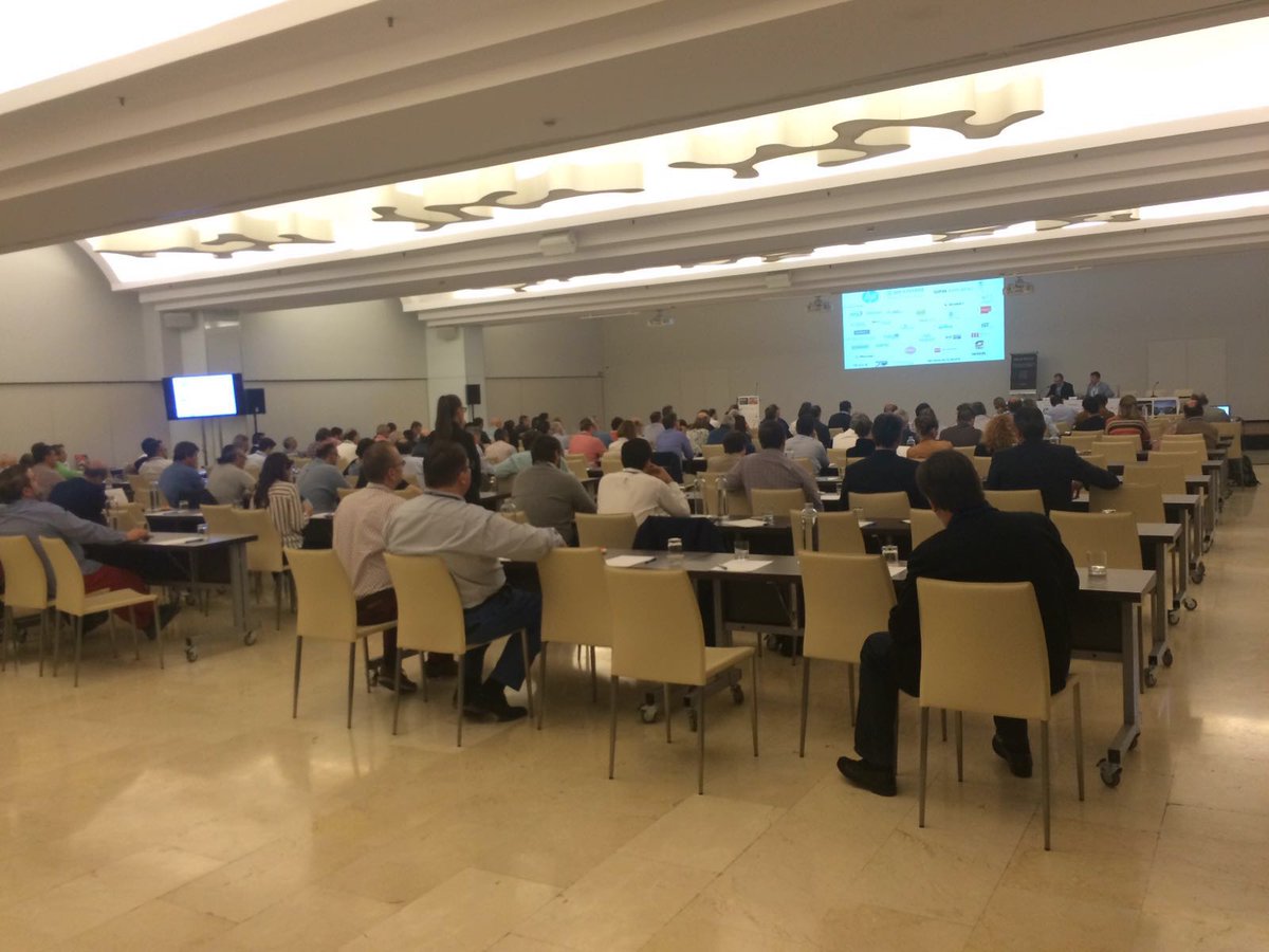 esagraf's tweet photo. Interesante ponencia sobre "Sucesión y el futuro de la empresa familiar", en el XIII Congreso #ANFEC en Sevilla https://t.co/RXGMRX4HkF
