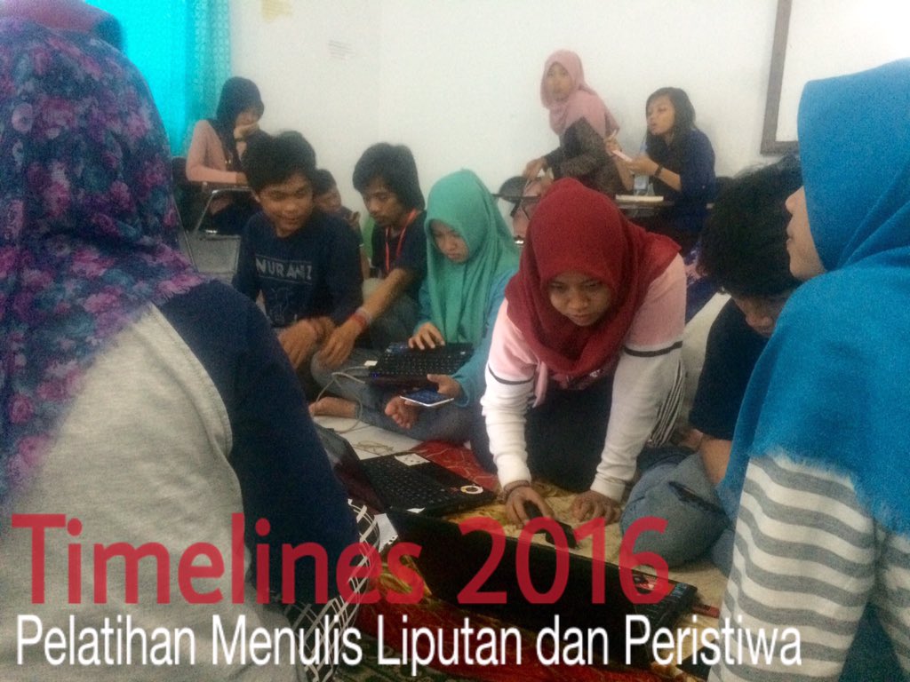 Peserta Timelines 2016 telah memasuki proses pengerjaan karya kedua berupa majalah. <a href="/KosmikUnhas/">Kosmik Unhas</a> @bemfisip_UH