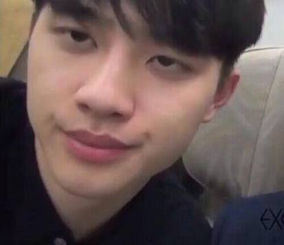 booboopengu's tweet image. OMO 😱 Chanyeol with red hair and now Xiumin with orange.
Me: Kyungsoo, when will you dye your hair?
Kyungsoo: