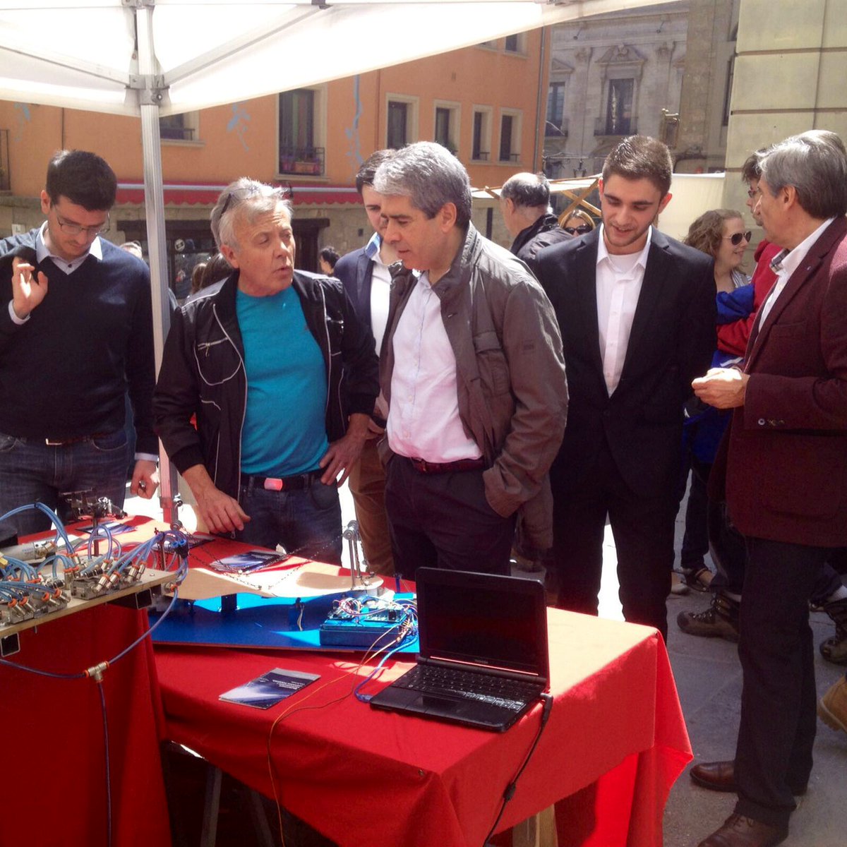 .<a href="/franceschoms/">Francesc Homs</a> visita la 64a. Fira de Sant Isidre de Solsona amb <a href="/antonipostius/">Toni Postius</a> i <a href="/ramonalturo/">Ramon Alturo i Lloan</a>