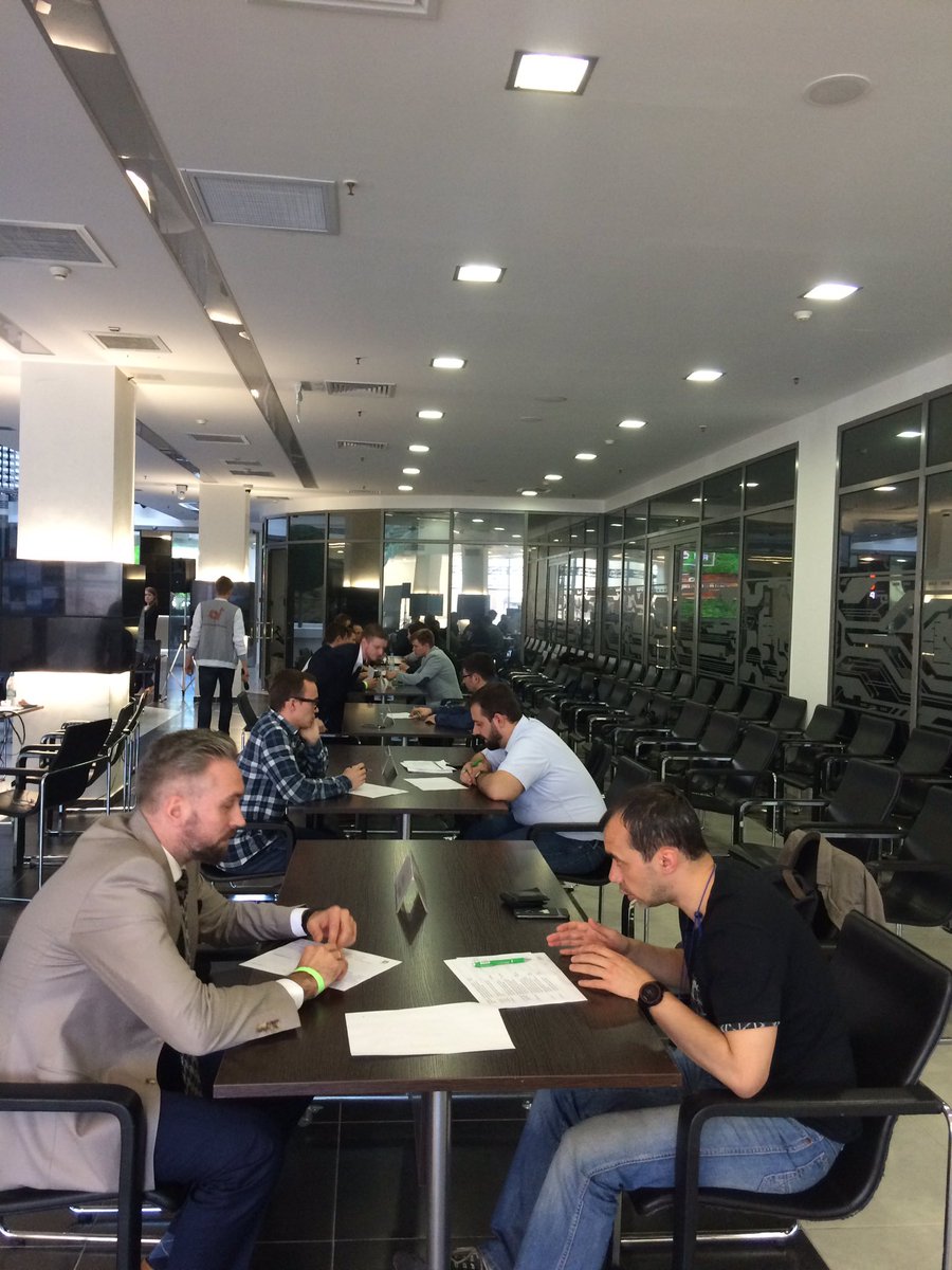 Началась "труба". Проекты фиксируют вопросы экспертов #bincubator #itpark #kazan