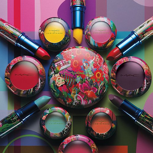 Allure_magazine's tweet photo. Chris Chang on @MACcosmetics's most colorful makeup ever: https://t.co/gRyHYHSwfw #MACChrisChang https://t.co/fY6HVahYF0