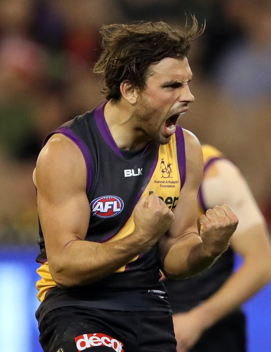 superfooty's tweet photo. The moment.

Sam Lloyd after the siren. #AFLTigersSwans https://t.co/bBWL4UhEmb
