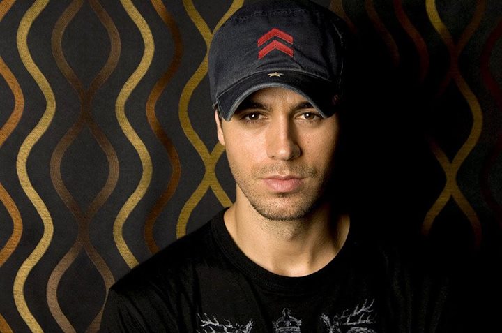 Del40al1_es's tweet photo. Nuevo número 1 de Los 40!
@enriqueiglesias feat Wisin DUELE EL CORAZÓN (+2)
Lo consiguió!!!
#Del40Al1CocaCola https://t.co/koQy9fc3gp