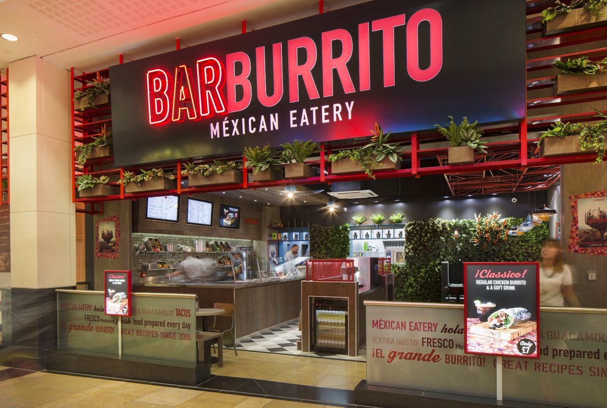 barburtweeto's tweet photo. Shopping trip at the @traffordcentre? Finish it with a burrito and a beer! 🍺 👏 https://t.co/tS4HkvmRVM