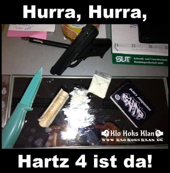 GCalabrese2712's tweet image. @frauenarzt #mutterficker 
Wochenendeeeee😂😂😂😂😂😂
