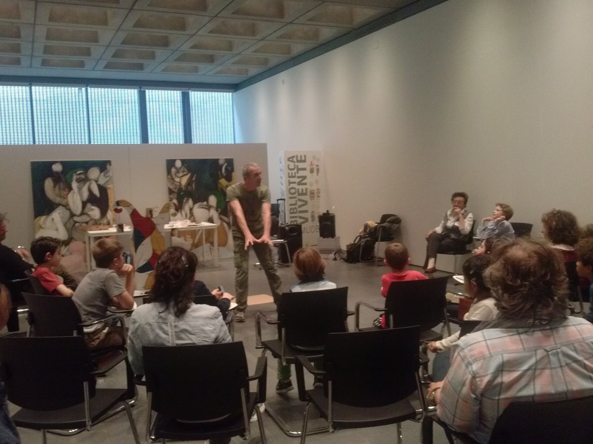 FLMilano's tweet photo. Semi e versi pazzi @MudecMi #FIPM16 #LetMiFest2016 https://t.co/iuhEv8ooAT