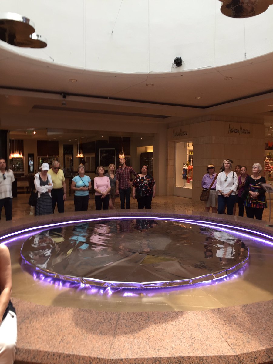 ismatthewbriggs's tweet photo. Thanks bus tour! @topoproject @ScottsdaleFS @SDLPubArt #topoinflux https://t.co/fYXMBI80lL