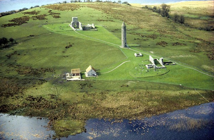 IrelandB4UDie's tweet photo. Devenish Island, Co. Fermanagh. What a spot! #Love #Ireland https://t.co/8x5ejIMuSP