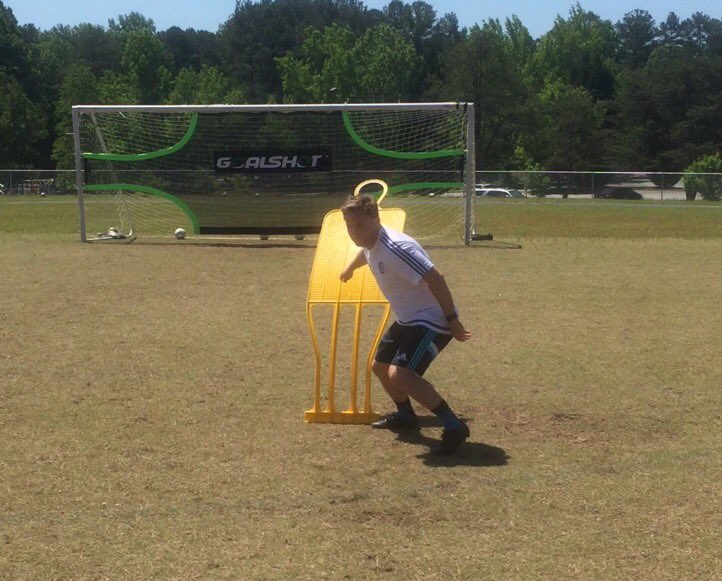 RickMasterCoach's tweet image. Head to my @Snapchat account for some examples of today&apos;s finishing exercises using @KwikGoal TOM #NewCourseComing