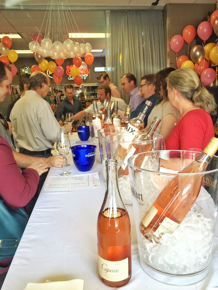 ParteeBartee tweet media