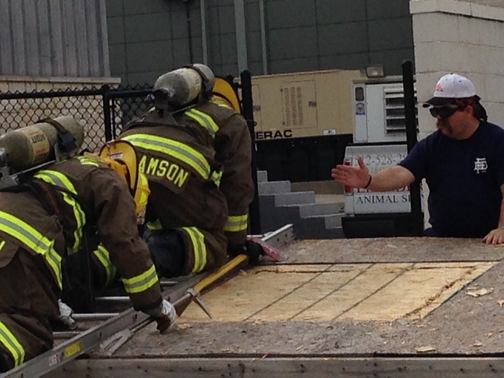Leander_Fire's tweet image. #fireschool #leander #teex #firefighterskills