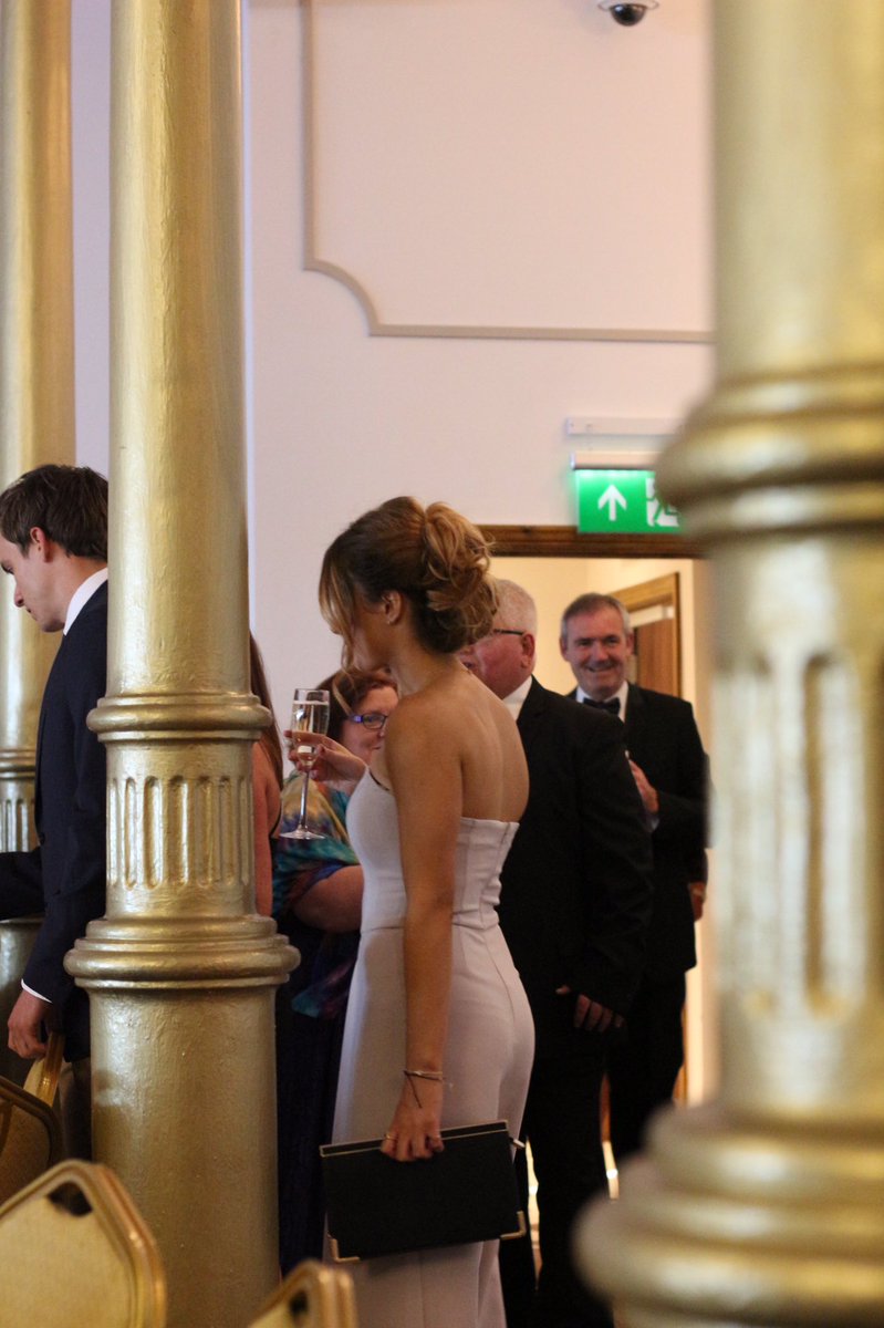 joatsunflowers's tweet photo. Getting lots of 'wows' as guests enter our ballroom at @PierCleethorpes this evening #Wish21 https://t.co/p9FYavrGVV