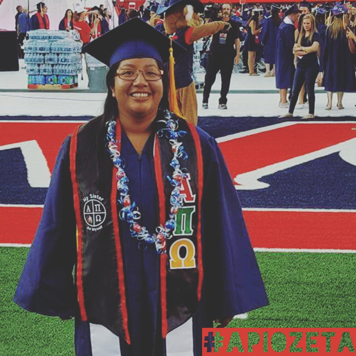 apiozeta's tweet photo. Our Sister-bee Iris graduated with a B.A. in Ecology and Evolutionary Biology. #alphapiomega #apiozeta #ΑΠΩ https://t.co/4YW8jvCtz9
