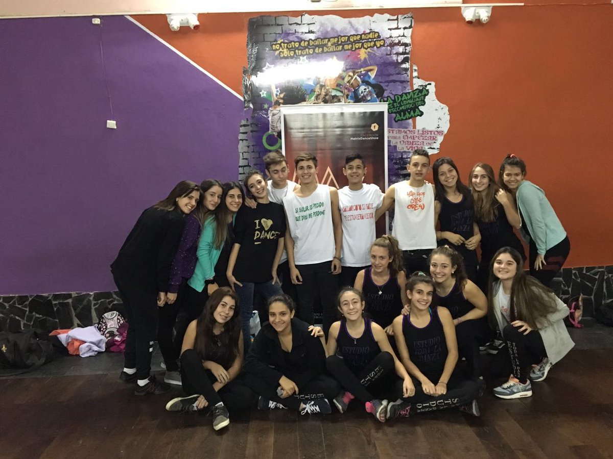 MatrixDanceShow's tweet photo. Además de hablar, bailar y reírnos.. Sorteamos una hermosa remera de #MatrixProducciones!!
#matrixdance #matrixshow https://t.co/dNtGO0NP9X