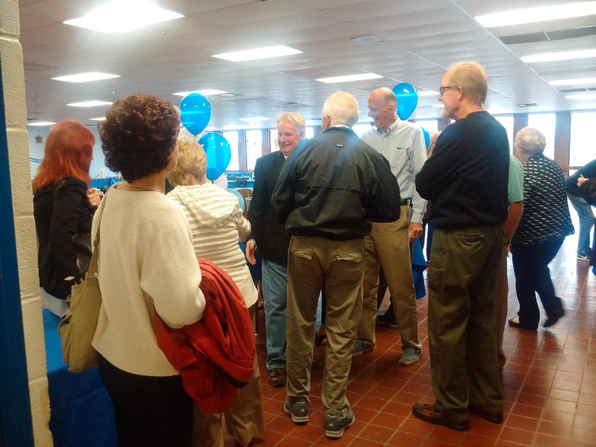 WestHumberCI's tweet photo. Staff having a reunion! #WHCI50th https://t.co/aphBB58ZQg