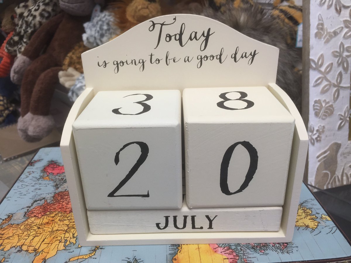 FifthCornerBan's tweet photo. Today is going to be a good day #positivity #visitbanbury https://t.co/NYGt44iNqB https://t.co/Ru2yGhXJdj