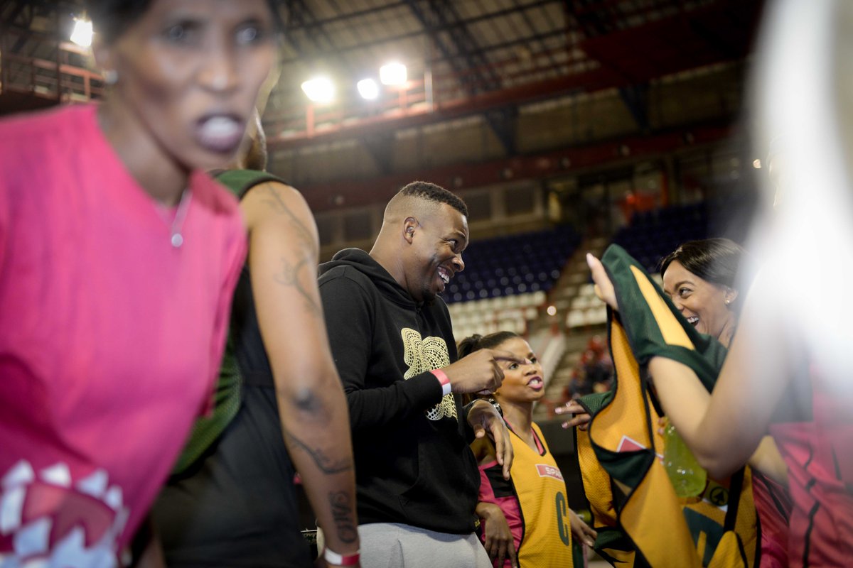 brutalfruitsa's tweet photo. The #PinkDrive game was 'Brutal' but spirits remained high despite team #MangoGoji's loss. #BFNPL https://t.co/pV84sGpYaa