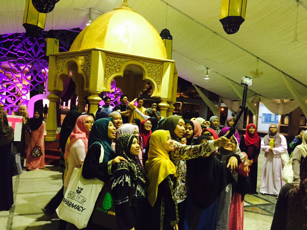 phpc2016's tweet image. Tamat
Live update 
#cosmeticawareness #phpc2016