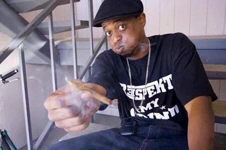 The_DonN_D's tweet photo. #ThingsImustDoOnWeekends get HIGH AF.... And get LAID.. https://t.co/4iJ9IFRyss