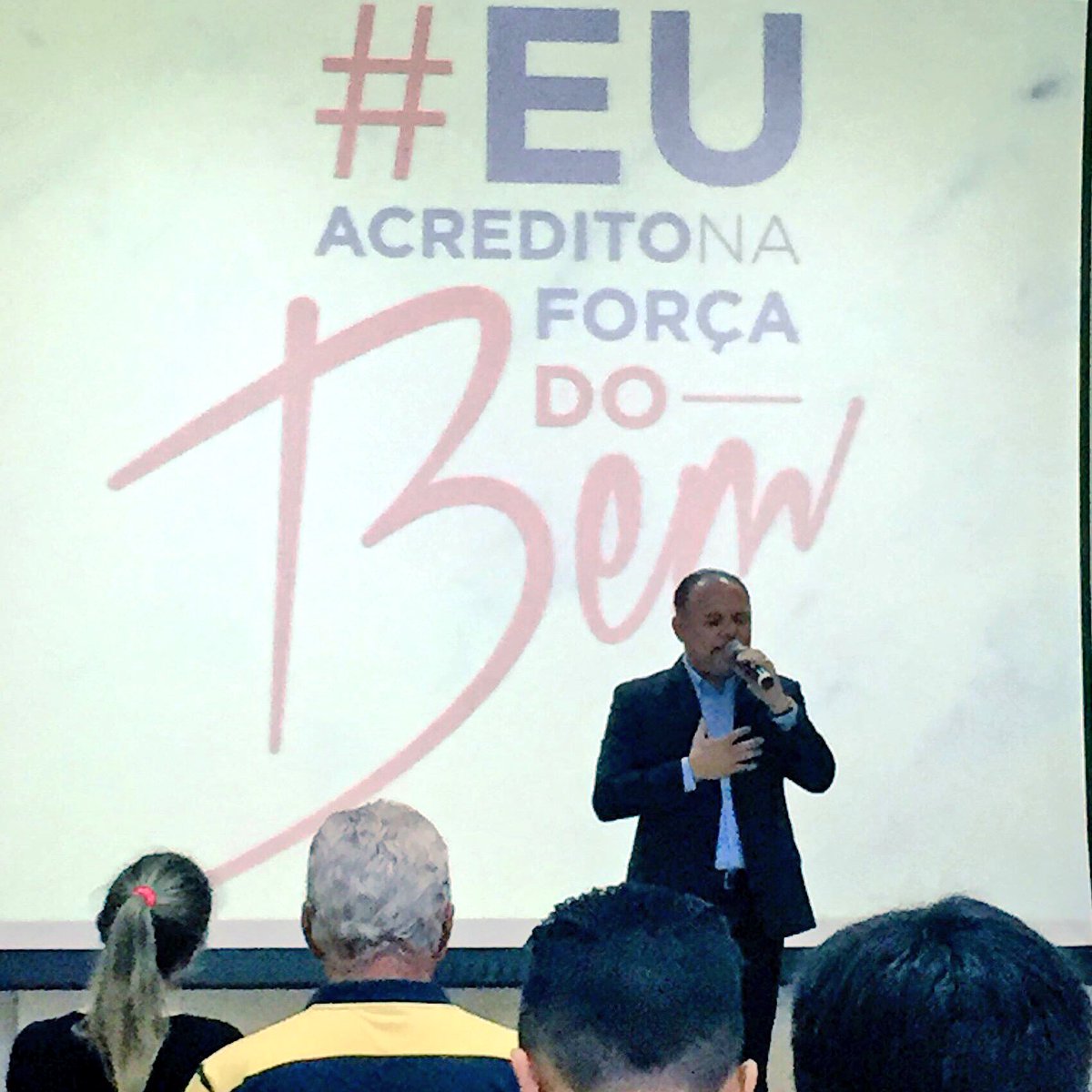 flavinhocn's tweet photo. "Levantemos nossa pátria de seu  abatimento e lutemos por nosso povo e nossa religião." ( 1 Mac 3, 43 ) #EAFBem https://t.co/EbRAbGhCGE