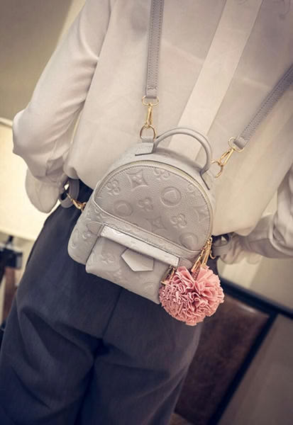 ghatra_'s tweet photo. B1969 Gray IDR 185000 Material:PU leather 20x19x12 #BagImport @IklanBandel @iklan_OKE @Iklan_Kamu @iklan_palembang https://t.co/Y83zRvZwkB