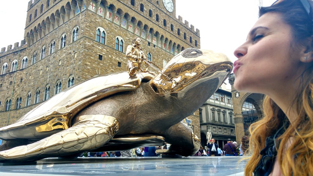 manueladeusanio's tweet photo. #Tartaruga Baciami!💋 #AspettandoIlPrincipe 👑#JanFabre #Florence #firenze #spiritualguards @VisitTuscany https://t.co/b0WxNQDf6D