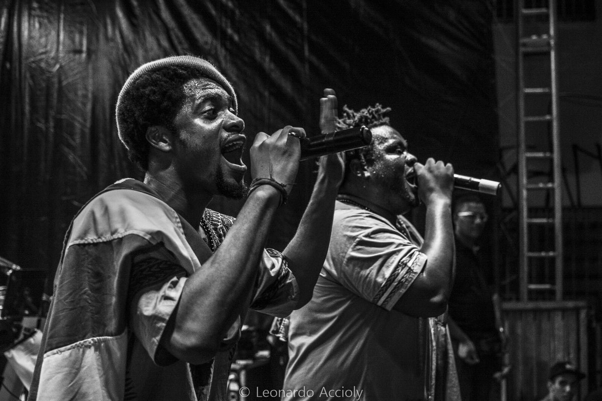 doisafricanos's tweet photo. "Cultivar amizade é a nossa essência!" Saiba cultivar seus amigos, crew! #Djuba #Equipe2Afro https://t.co/GTlh5iBAbh