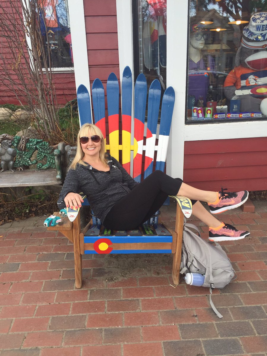 iammrsbally's tweet image. Chilling in @GoBreck @visitcolorado1  #USAMegaFam #FRF #breckbecause @USATravelTrade @BrandUSA