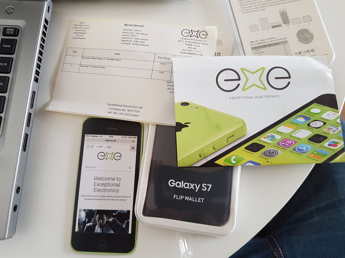 TradrCoach's tweet image. @eXe_ltd Thank you for my new case and screen thingy lol hopefully I won't smash another phone haha