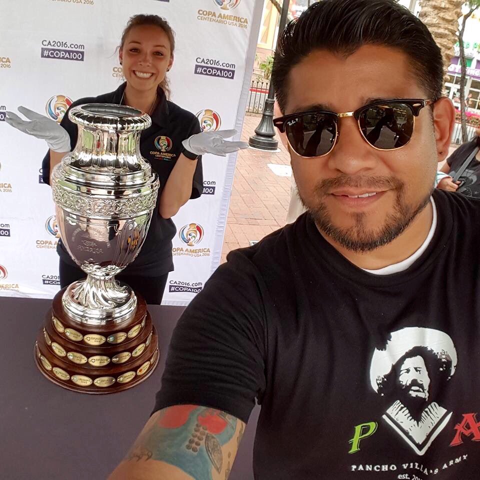 guelito71's tweet photo. @RunningHungry Thank you for making us a part of #CopaAmericaCentenario #CopaTrophyTour @CA2016 https://t.co/D8ObK8NdtK