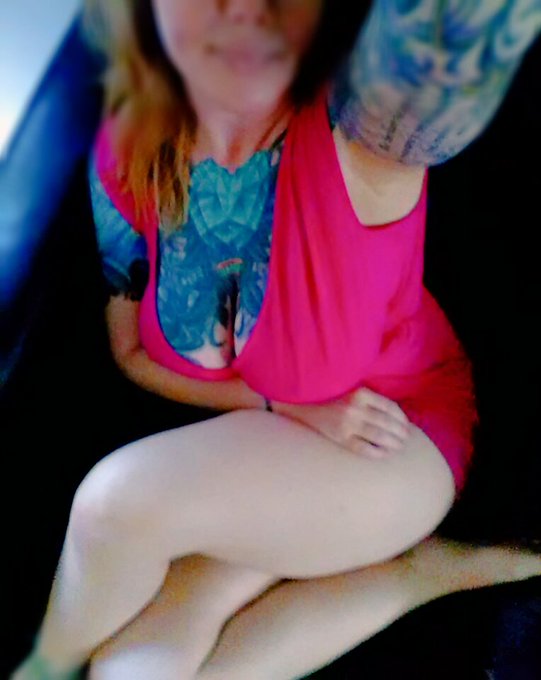 Have a very #SexySaturday My beloved pervs! #VixenVice 😘 https://t.co/c3BB91zv2V https://t.co/k7v8IL<a href="/tag/sexysaturday"class="tags">#SexySaturday</a><a href="/tag/vixenvice"class="tags">#VixenVice</a>