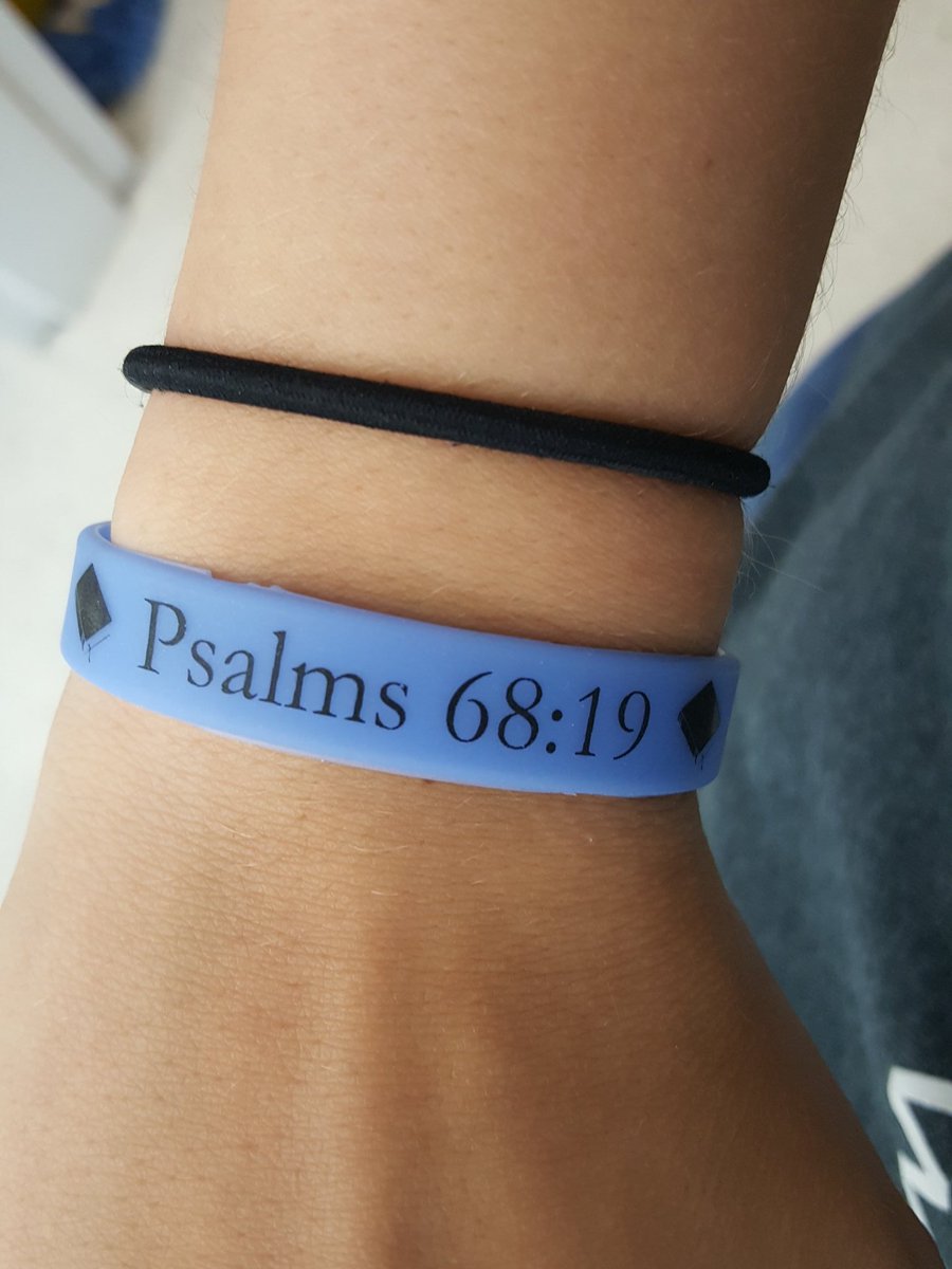 brianasummer88's tweet photo. Let me know if you would like a bracelet, we still have a bunch left! They're $3.00 #PrayersforTravis #Psalms68:19 https://t.co/8CMfYdt9OM