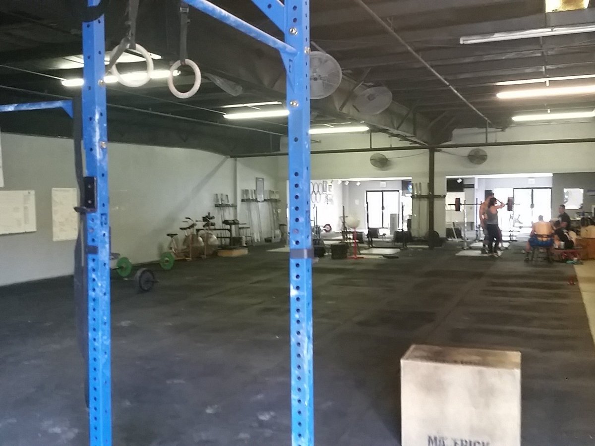realOBF's tweet photo. Farewell Altamonte Crossfit ...  #FinalWOD https://t.co/2PCOjIJSFy