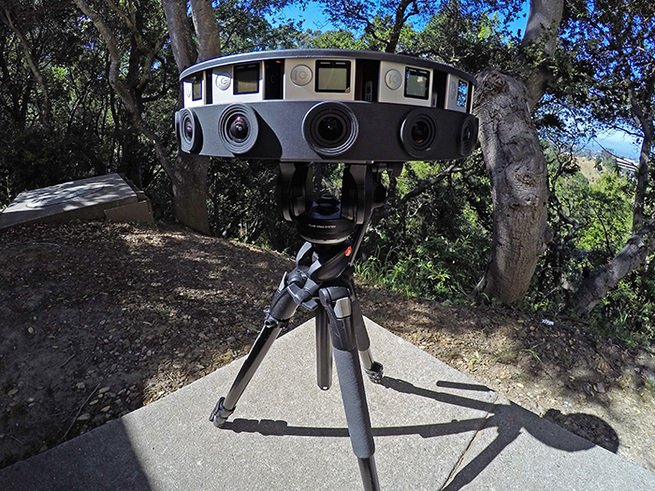claybavor's tweet photo. First Jump cameras in the wild! https://t.co/kECkFj0cn9 https://t.co/GO53f5bsRe