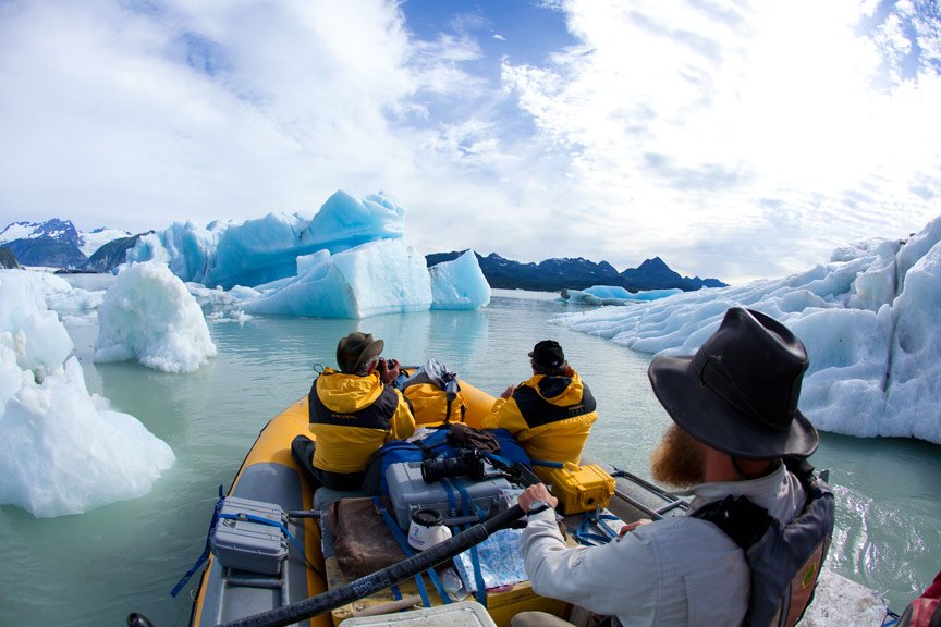TravelRedBook's tweet photo. #Raft &amp; #hike through Alaska's most rugged and pristine wilderness! @OARS_rafting More on @goingplaces_app! #travel https://t.co/Zspwt3JUDb
