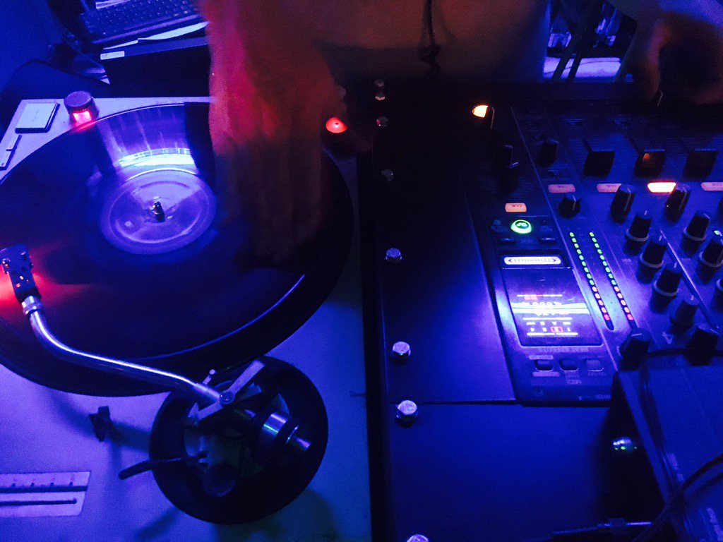 We've got <a href="/BabbSabbath/">Third Eye Signs</a> spinning tonight... #PlayThatFunkyMusicWhiteBoy