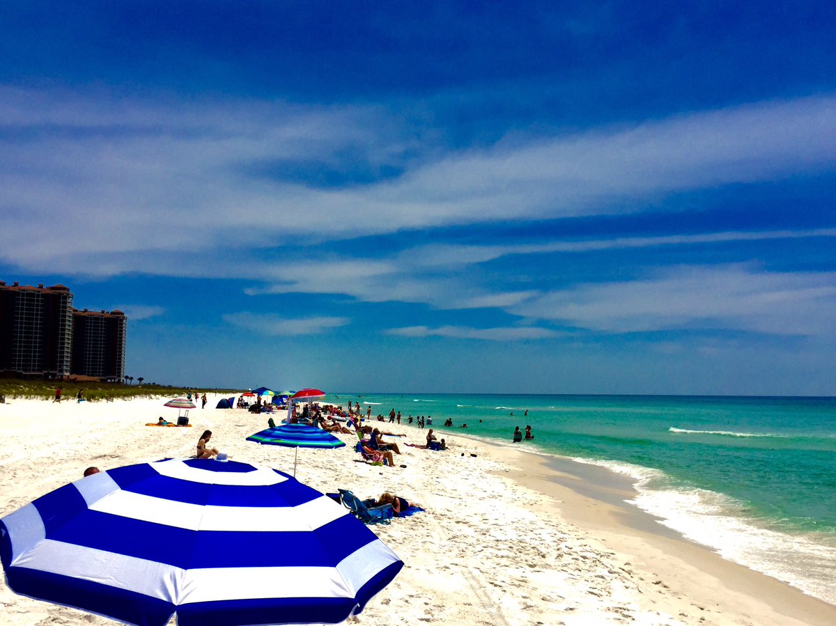 AllenStrum's tweet photo. Brilliant day at #santarosaisland. @VisitPcolaBeach #upsideofflorida #flwx https://t.co/r1aJ8q47Pb