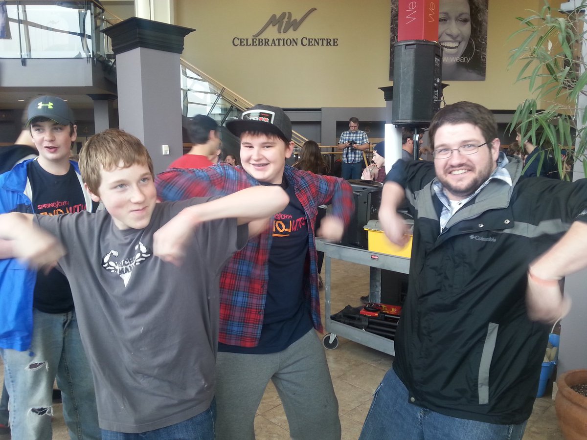 hawkesmg's tweet photo. New dance move? They call it "aggressively applying deodorant". Fitting for MS #Springforth16 https://t.co/LFFVGiEGZU