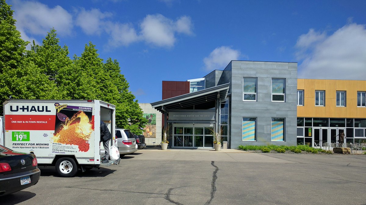 jmculver's tweet photo. Moving day at the #gallery! Transporting my #paintings back over to the studio #mcfta #minnetonka #mplsarts https://t.co/6r3i0sOklF