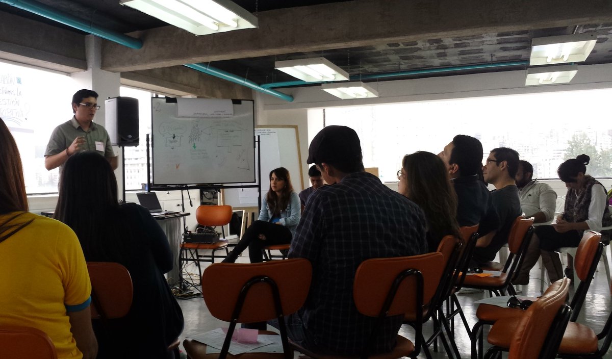 EstayConsulting's tweet photo. #SolucionPaisEc en @TinkuLab con @EstayConsulting y @AleteaColibri... comprometidos! @ecoglobals @ILoveEcuador593 https://t.co/Ebr6rs7qzN