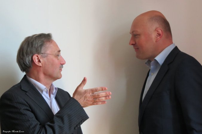 En <a href="/Borisham/">Boris van der Ham</a> (@humanverbond) en <a href="/DickCouvee/">Dick Couvée</a> (@PauluskerkVW) over onderwijs en kloof tussen arm en rijk. 10:15, NPO2