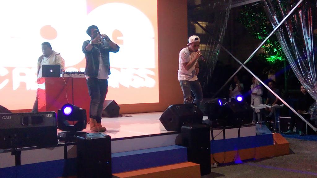 Barusan acara google @UbayIDOL8