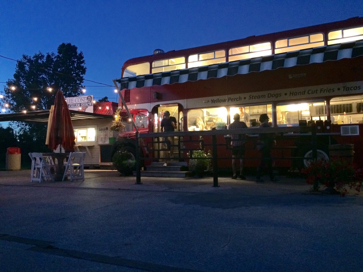 AshLT271's tweet photo. My restaurant of choice every summer!@BirdiesPerchBus #EatLocal #PointPeleeNP #PerchTaco #GreenGoddess #Fresh #MyFav https://t.co/d1Jn9FpRdS