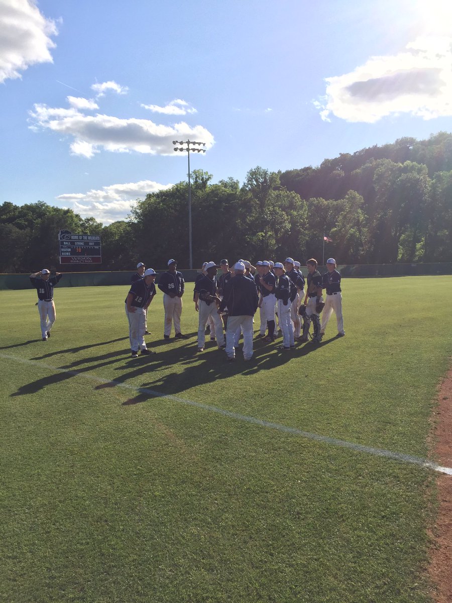 srcasey4's tweet photo. Region champs!! https://t.co/ykJqESTIBr