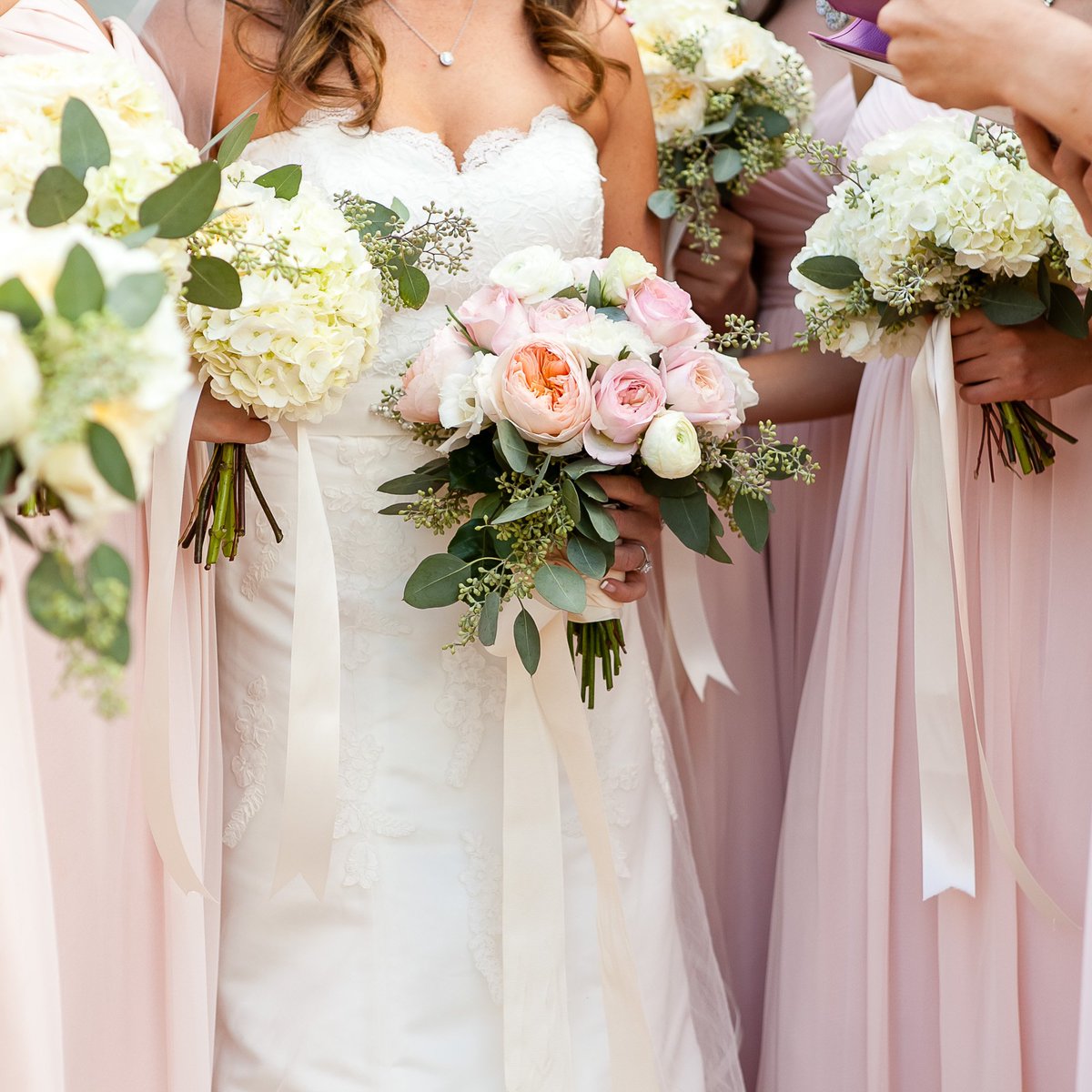 I'm seeing more &amp; more hanging #ribbons on bouquets &amp; I like it. #Rose and #hydrangea arrangements <a href="/Frontporchfarms/">FrontPorch Farms</a>