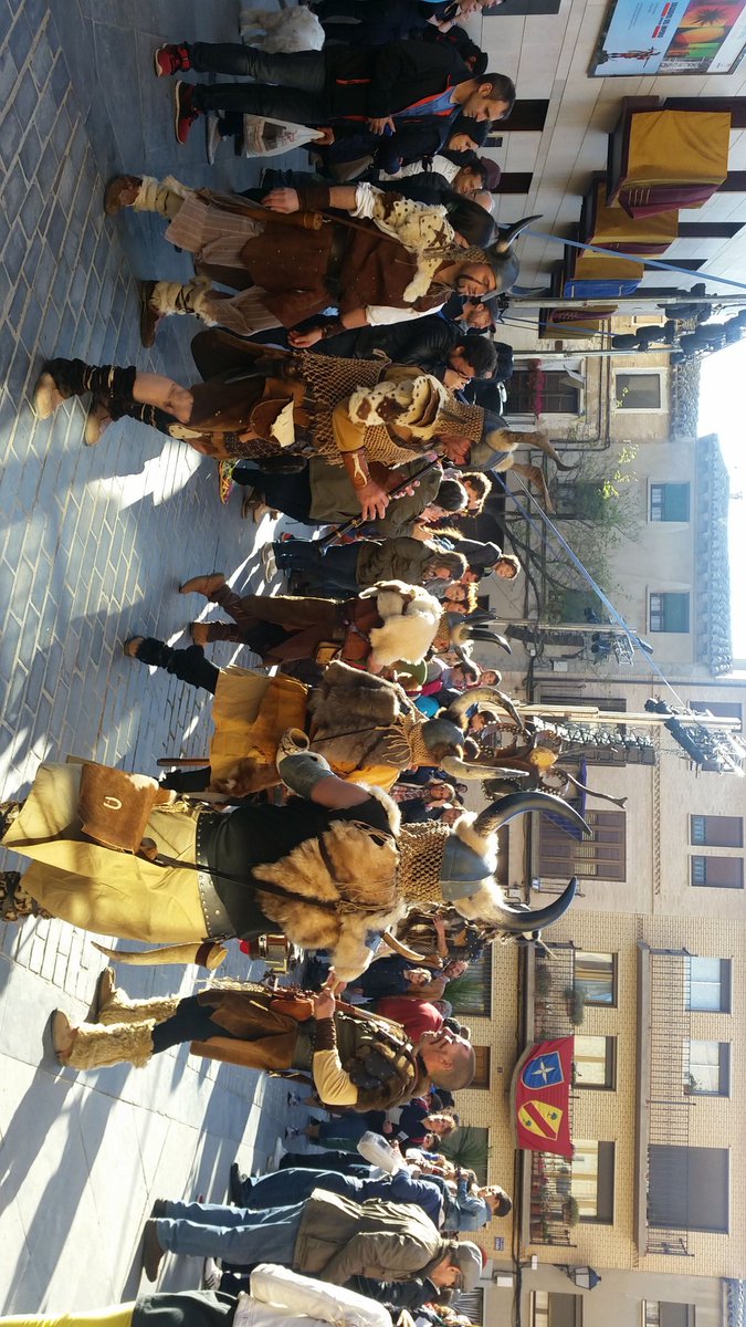 grisendo's tweet photo. Impresionante la #FeriaMudejar #Utebo @AytoUtebo https://t.co/KEu7Fl9QYw